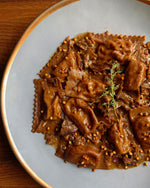 Load image into Gallery viewer, Ravioli al cacao con funghi
