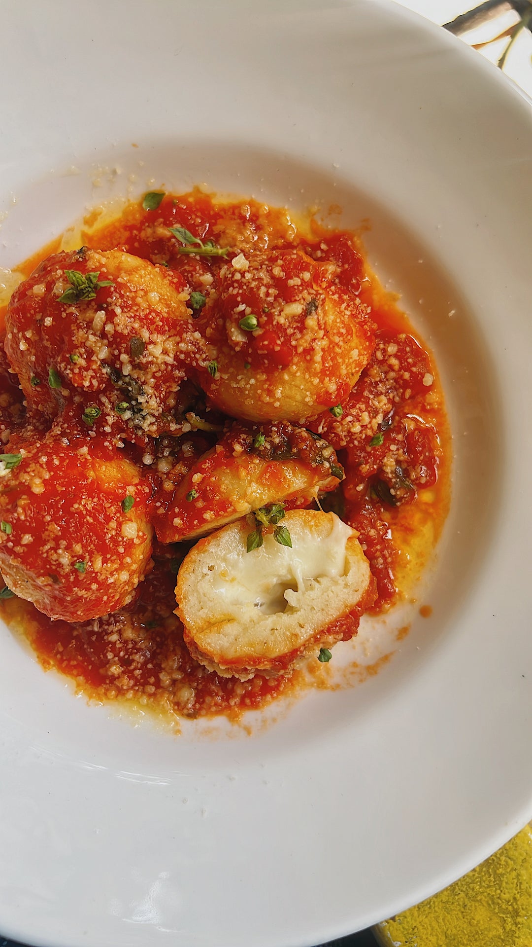 Gnocchi Ripieni di Mozzarella (Stuffed gnocchi) – Cacio e Pepe