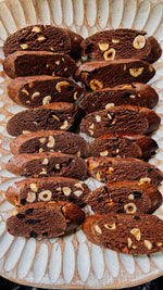 Load image into Gallery viewer, Cantuccini- Nocciole e Cioccolato (Hazelnuts)
