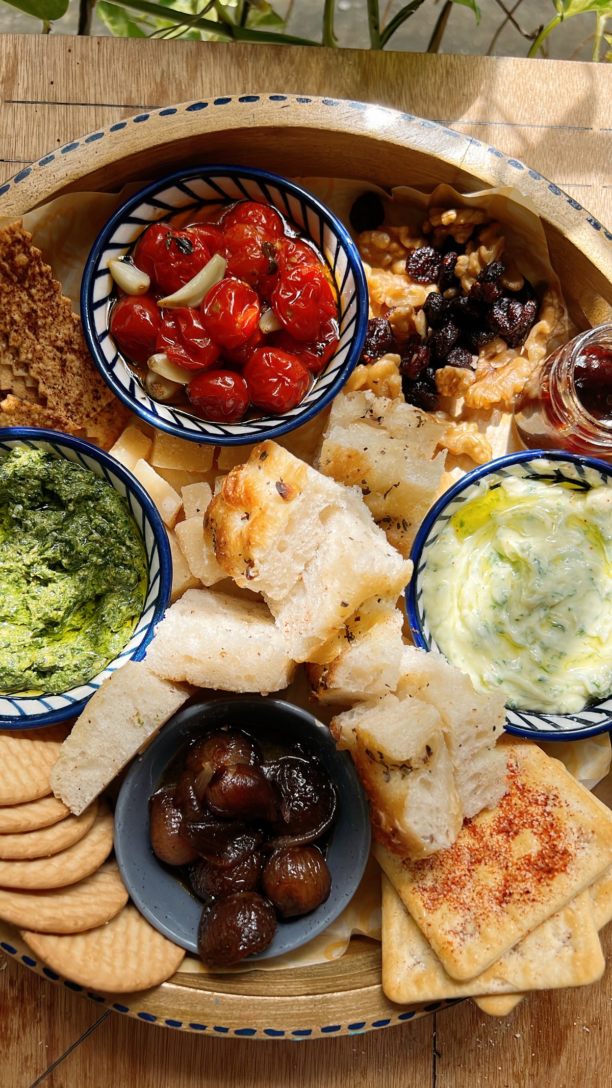Gift antipasti board (48h preorder)