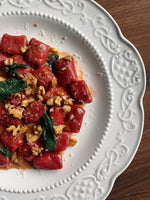 Load image into Gallery viewer, Gnocchi di barbabietola e ricotta
